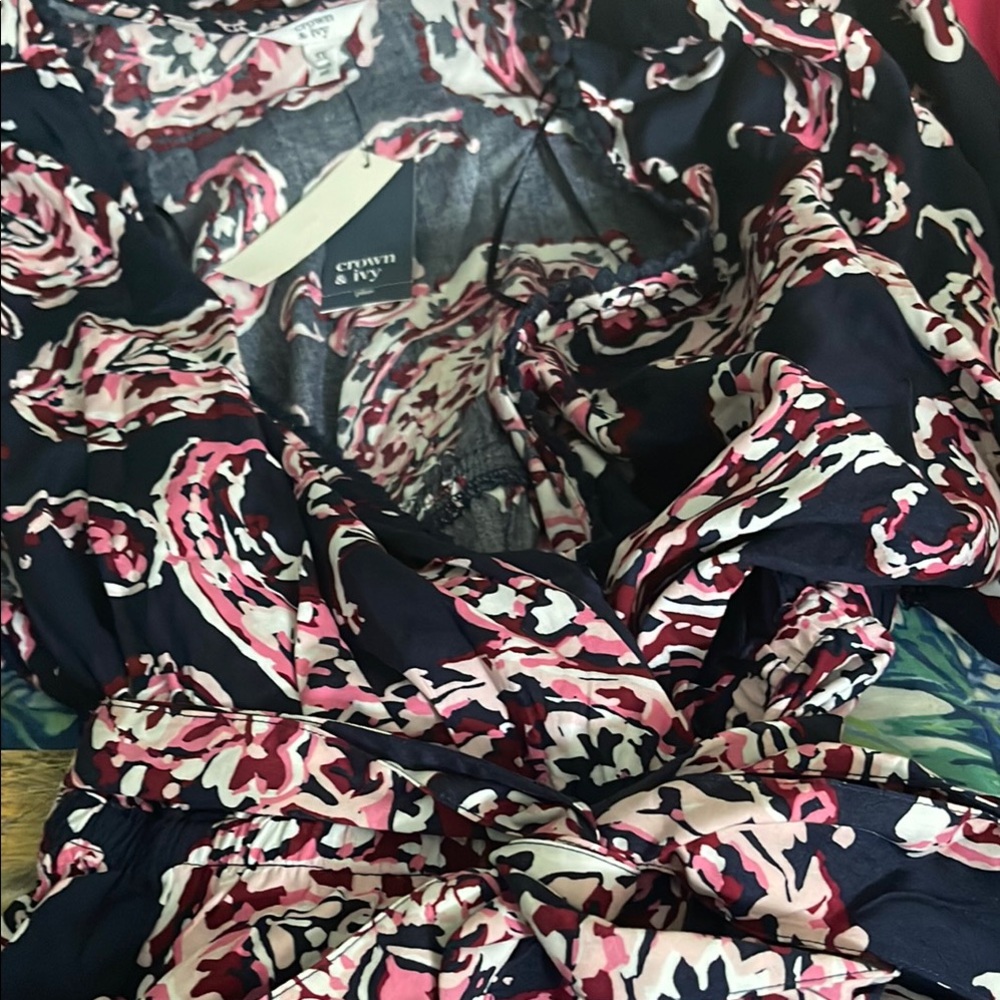 Crown & Ivy Floral Blouse - Pink and Black